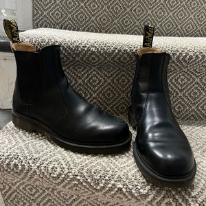 Dr. Martens Chelsea Boots